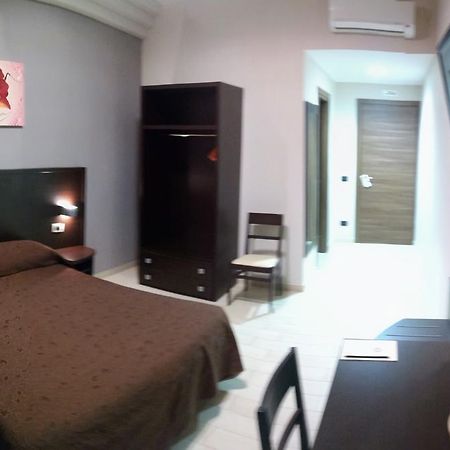 B&B Rocca Dei Fiori ชากกา ภายนอก รูปภาพ