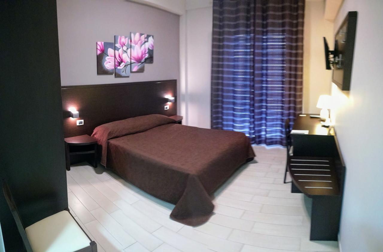 B&B Rocca Dei Fiori ชากกา ภายนอก รูปภาพ